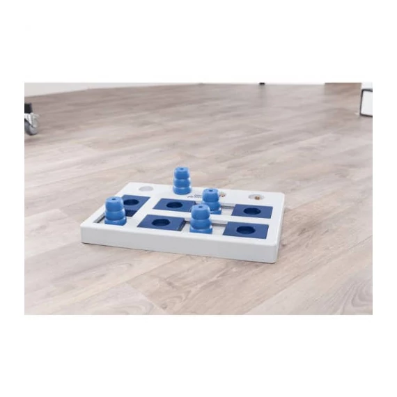 Trixie Chess Strategy Game - stratégiai játék (level 2)  (40x10x27cm)