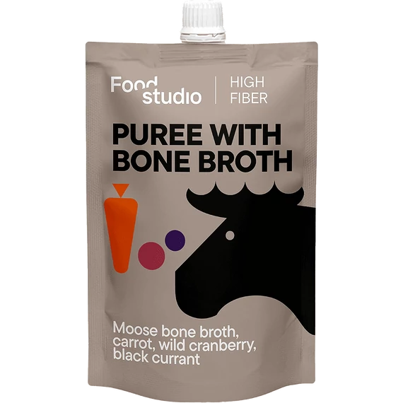 Food Studio püré jávorszarvas csontlével, vad tőzegáfonyával, fekete ribizlivel és sárgarépával