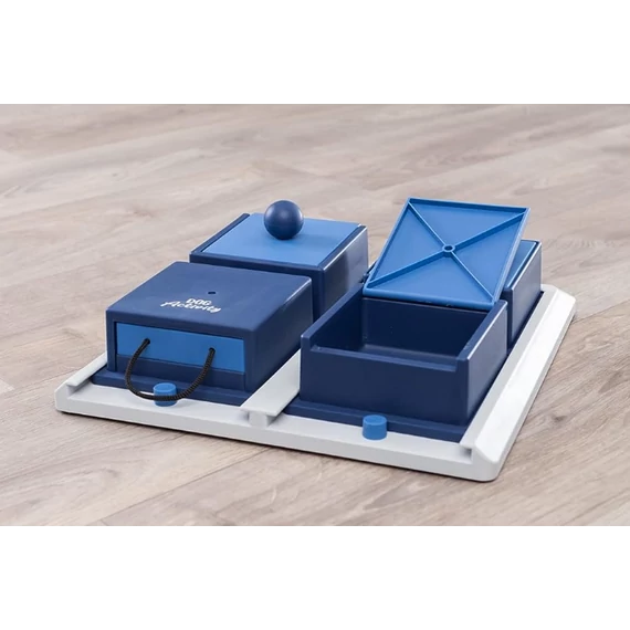 Trixie Dog Activity Poker Box - interaktív játék (level 2) (31x31cm)