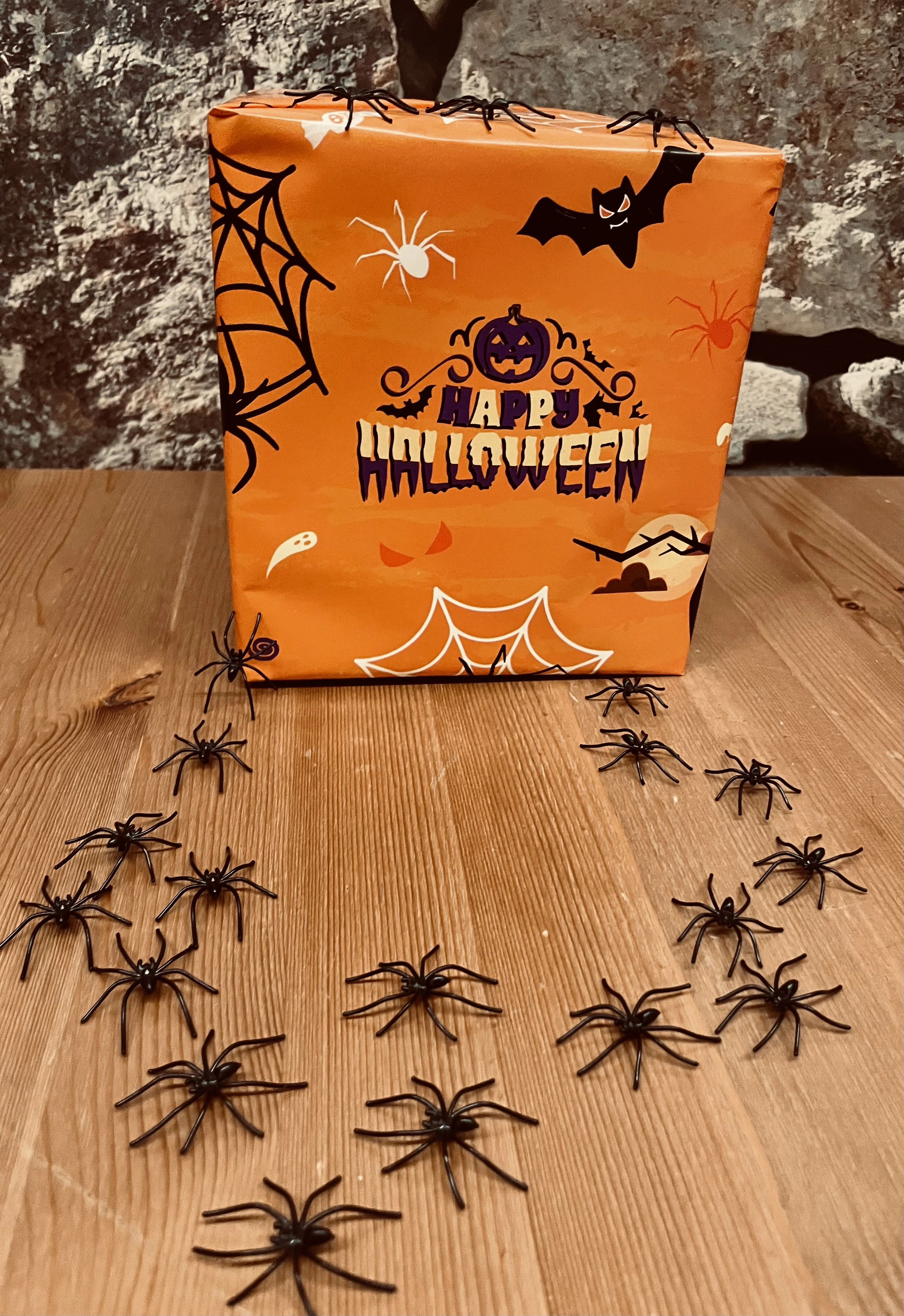 SPOOKY BOX 
